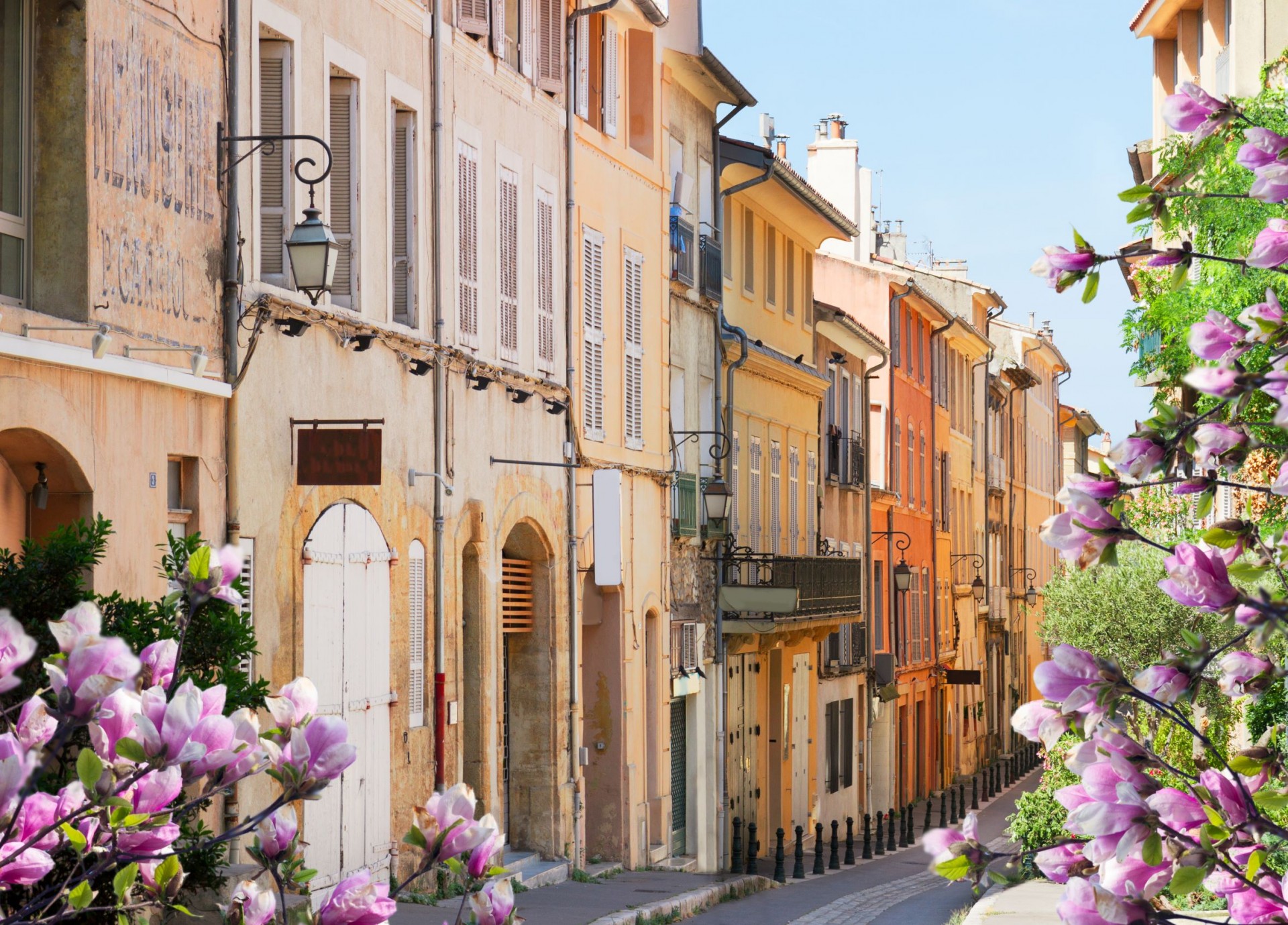 Fast Train From Paris To Aix En Provence