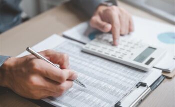 Calcul des frais de remboursement anticipé d’un prêt immobilier et indemnités appliquées par la banque